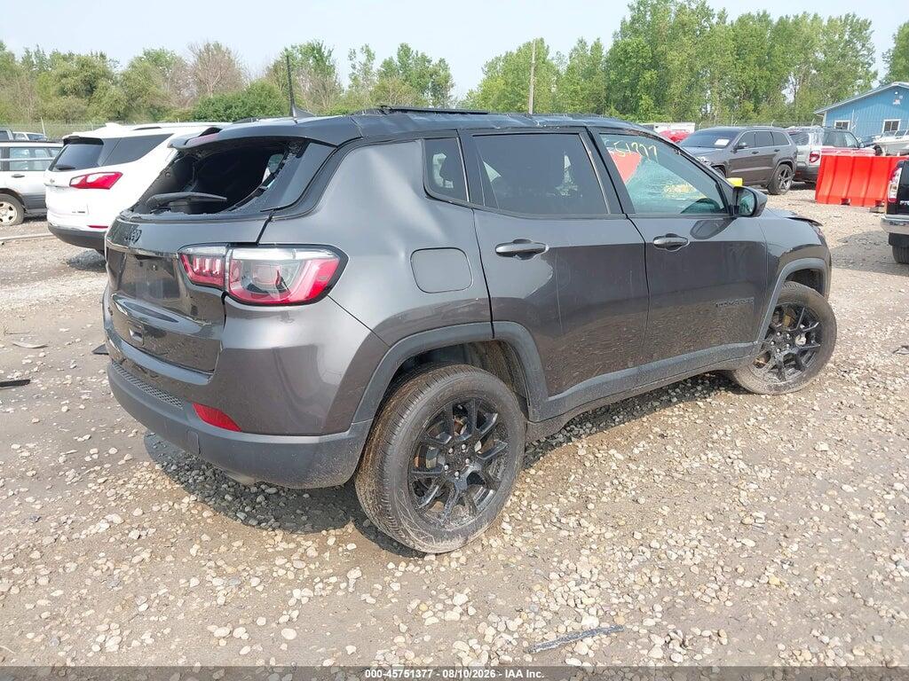 3C4NJDBB1NT184884 2022 JEEP COMPASS photo no. 4