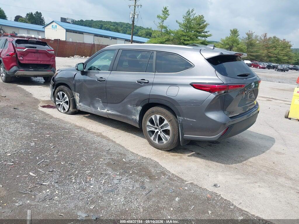 5TDKBRCH6PS586980 2023 TOYOTA HIGHLANDER photo no. 3