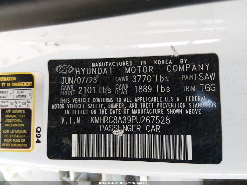 KMHRC8A39PU267528 2023 HYUNDAI VENUE photo no. 9