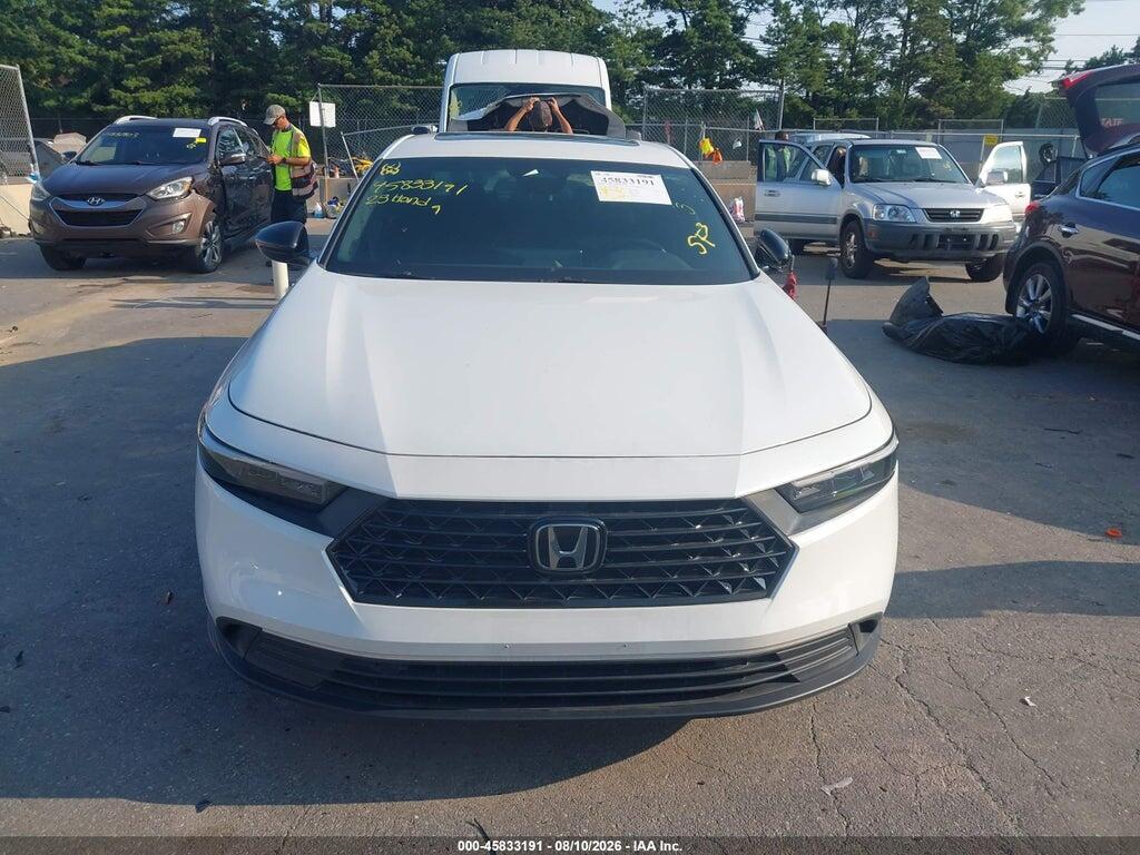 1HGCY2F57PA046824 2023 HONDA ACCORD HYBRID photo no. 11