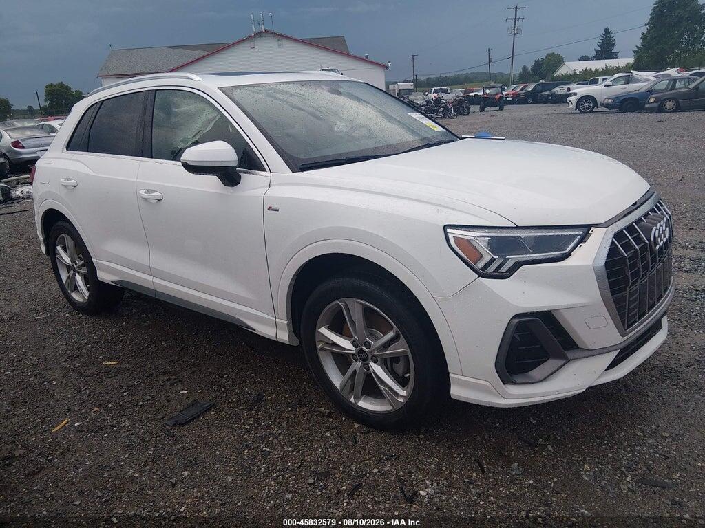 WA1DECF31P1053214 2023 AUDI Q3 photo no. 1
