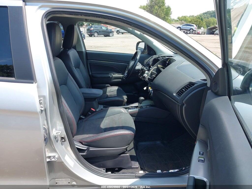 JA4ARUAU2PU015843 2023 MITSUBISHI OUTLANDER SPORT photo no. 5