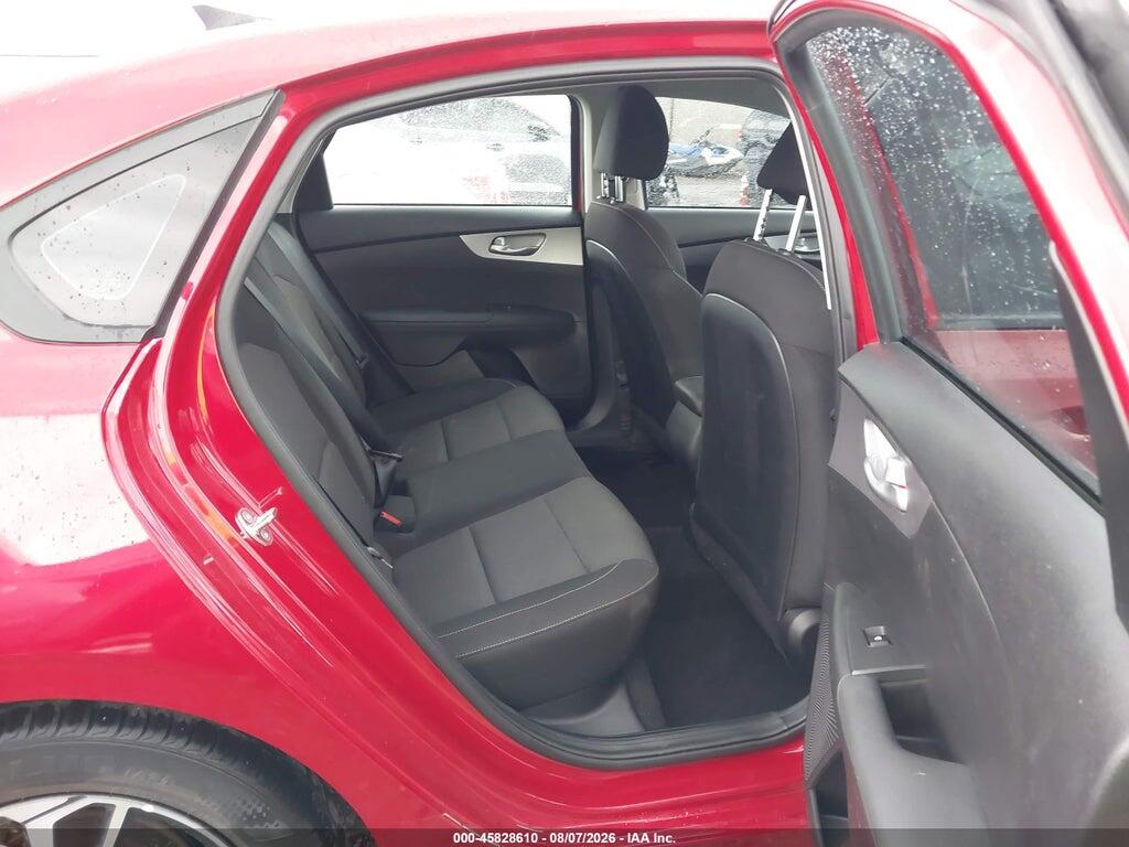 3KPF24AD9PE671570 2023 KIA FORTE photo no. 8