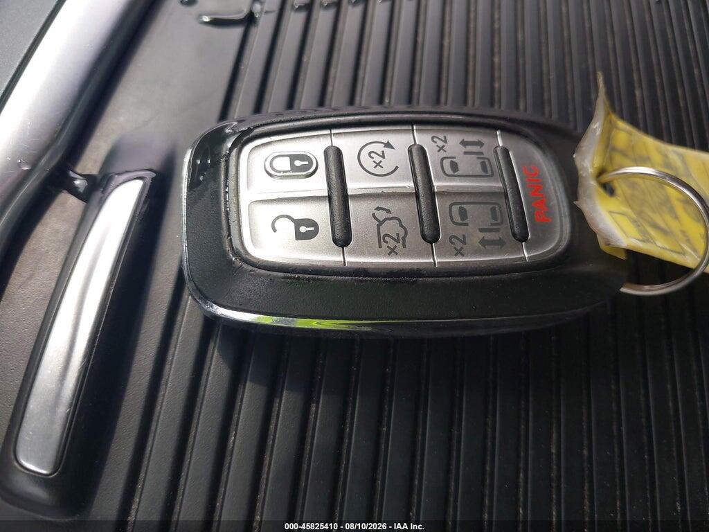 2C4RC1BG5PR631888 2023 CHRYSLER PACIFICA photo no. 11