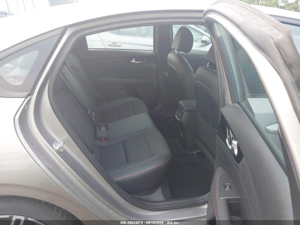 3KPF44AC4PE593667 2023 KIA FORTE photo no. 8