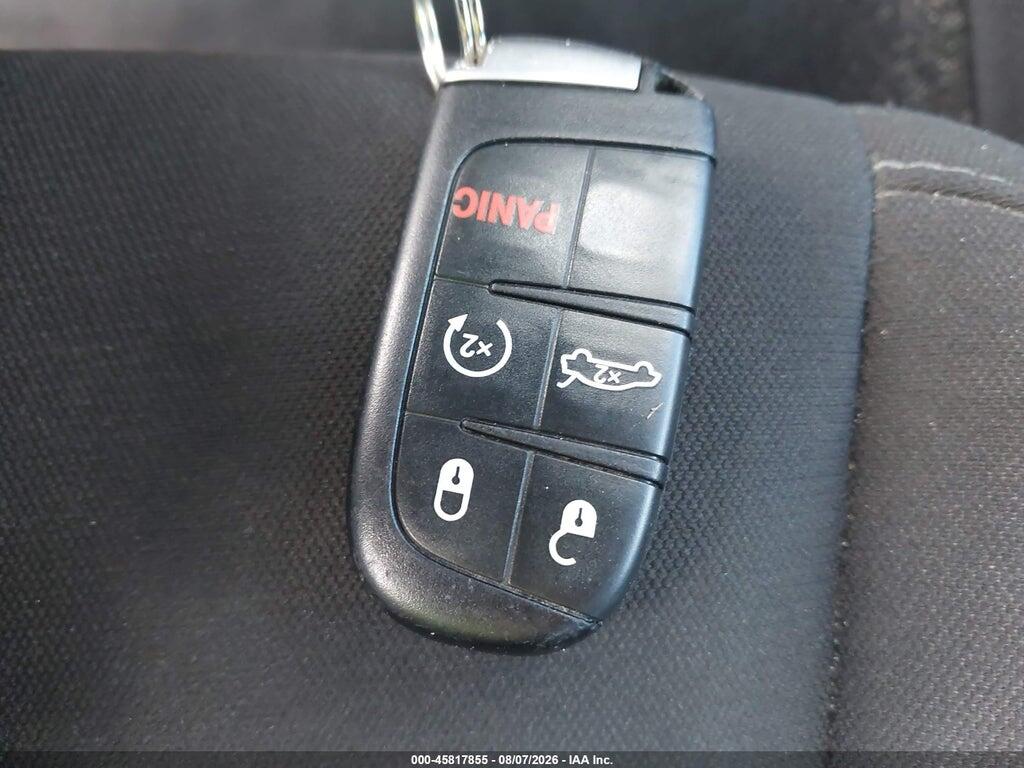 2C3CDXBG2PH563887 2023 DODGE CHARGER photo no. 11