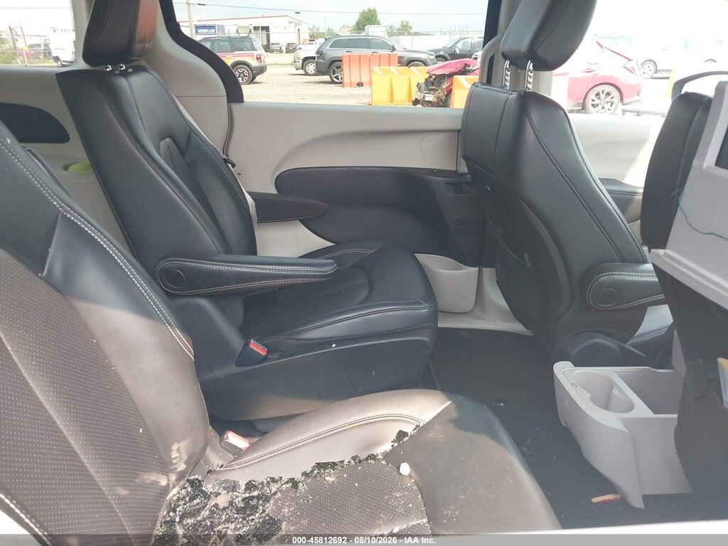 2C4RC1L79PR595041 2023 CHRYSLER PACIFICA HYBRID photo no. 8