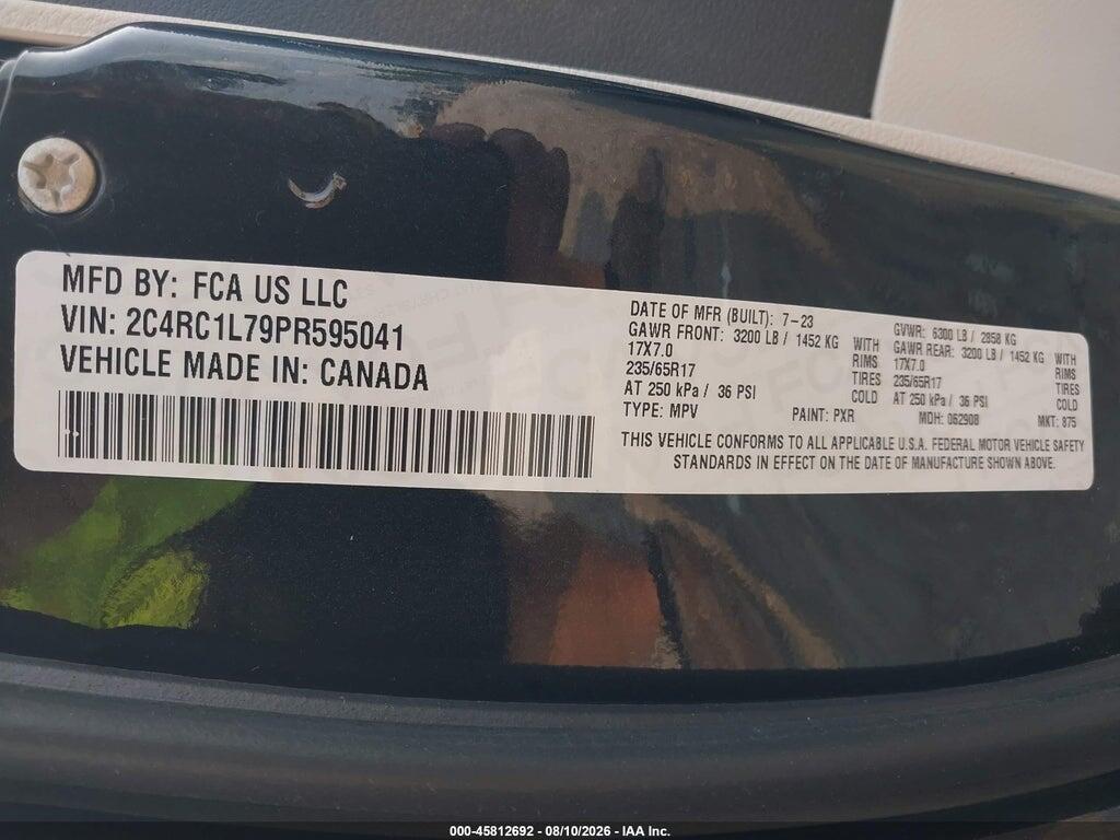 2C4RC1L79PR595041 2023 CHRYSLER PACIFICA HYBRID photo no. 9