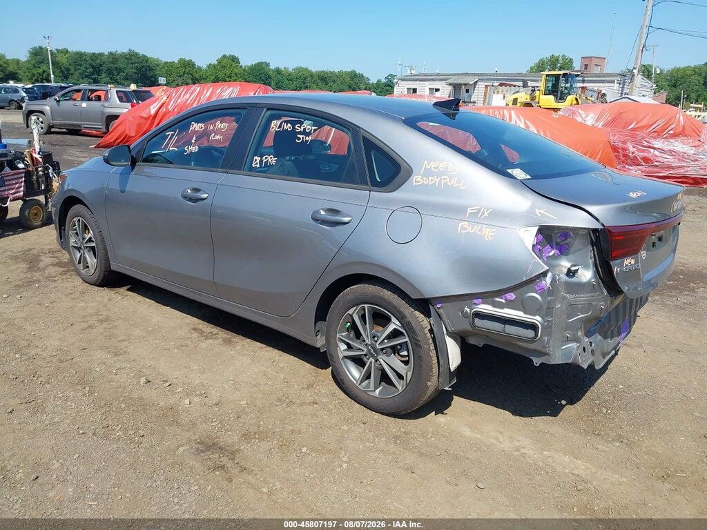 3KPF24AD3PE583615 2023 KIA FORTE photo no. 3