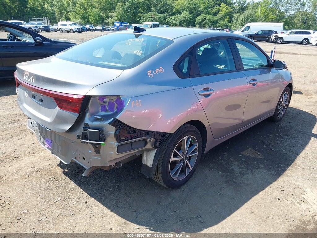 3KPF24AD3PE583615 2023 KIA FORTE photo no. 4