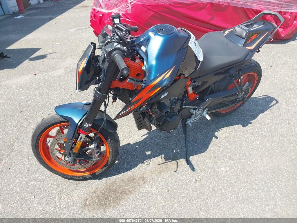 VBKTU9408PM848418 2023 KTM 890 photo no. 2
