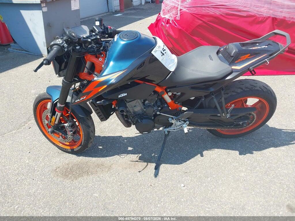 VBKTU9408PM848418 2023 KTM 890 photo no. 9