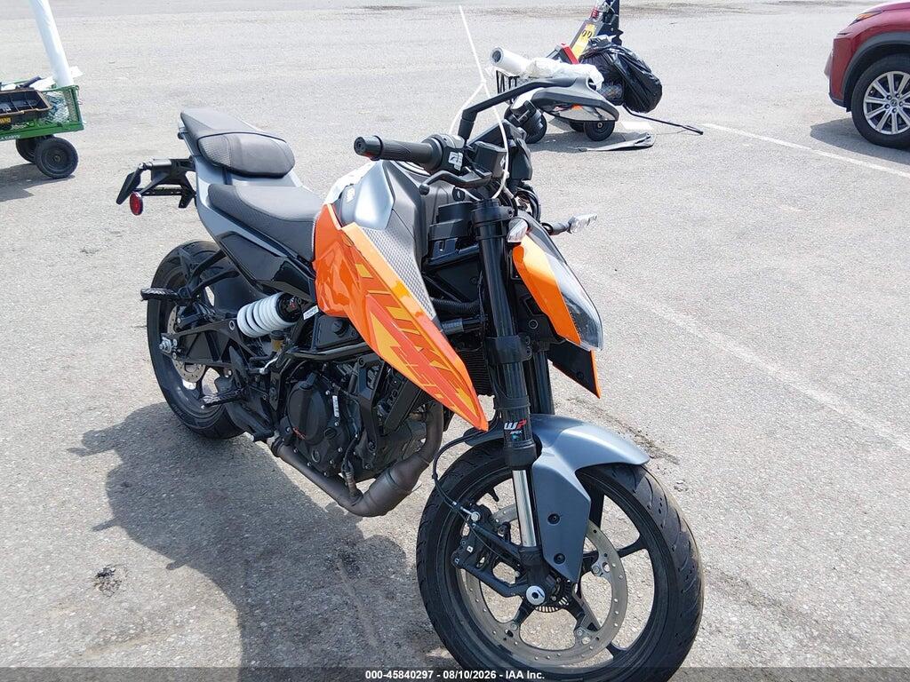 MD2JPE402RN065246 2024 KTM 250 photo no. 1