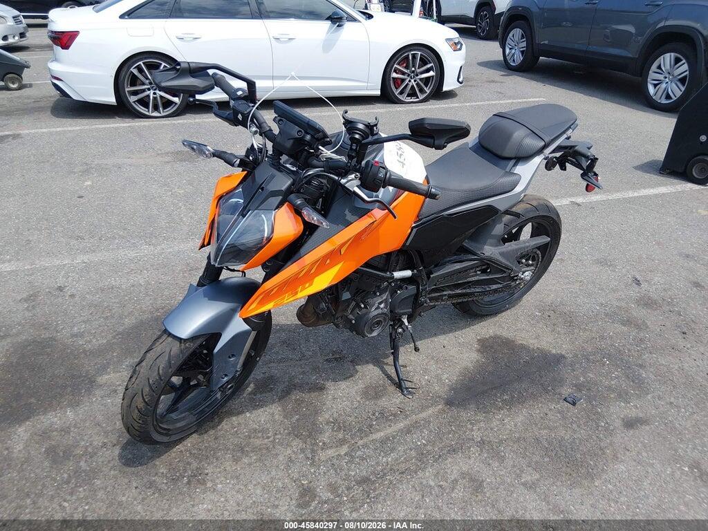 MD2JPE402RN065246 2024 KTM 250 photo no. 2