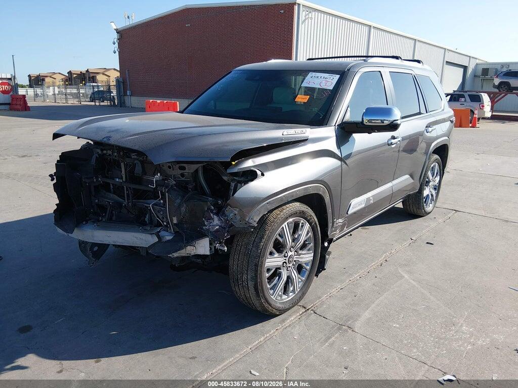 7SVAAABA3RX047076 2024 TOYOTA SEQUOIA photo no. 2
