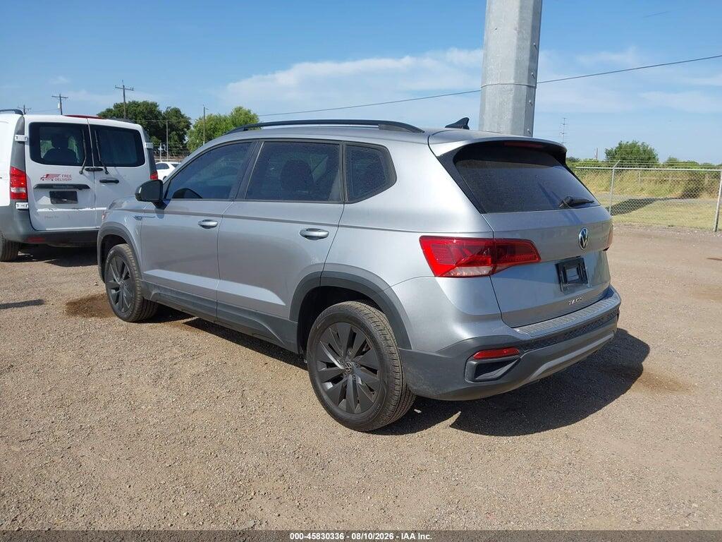 3VV5X7B2XRM123552 2024 VOLKSWAGEN TAOS photo no. 3