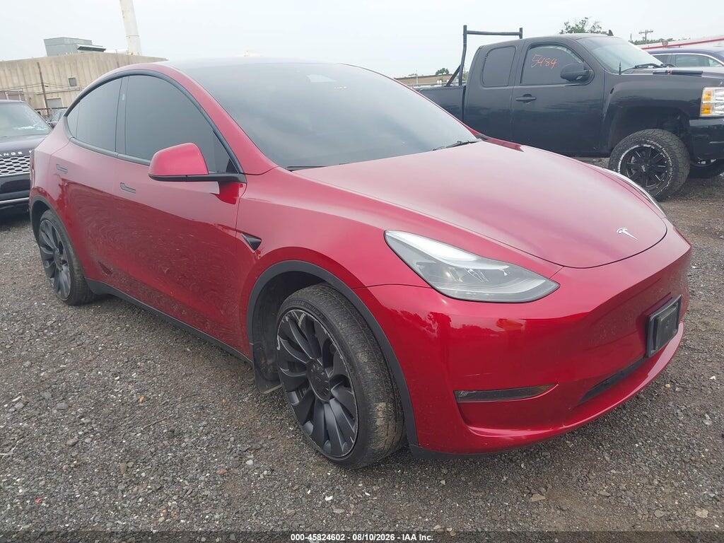7SAYGAEEXRF090610 2024 TESLA MODEL Y photo no. 1