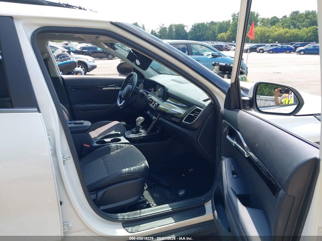KNDEUCAA7R7541960 2024 KIA SELTOS photo no. 5