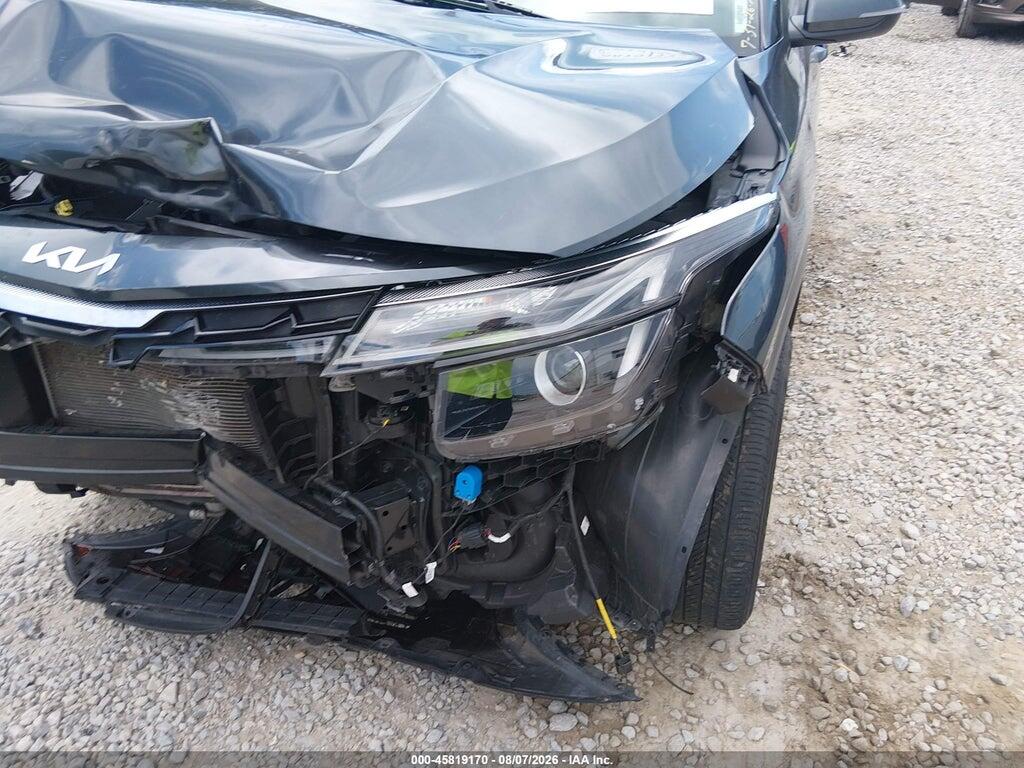 KNDEUCAAXR7592983 2024 KIA SELTOS photo no. 6