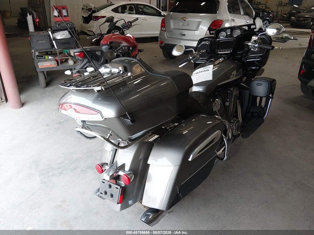 56KLDGRR1R3426829 2024 INDIAN MOTORCYCLE CO. PURSUIT photo no. 4
