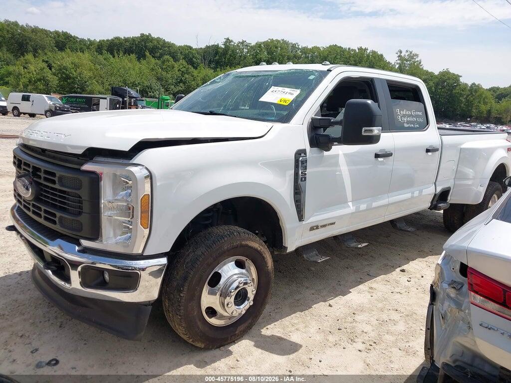 1FT8W3DT6REF72441 2024 FORD F-350 photo no. 2