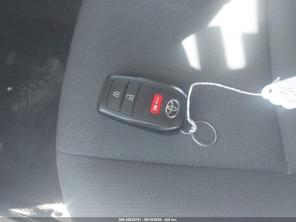 7MUBAAAG8SV144361 2025 TOYOTA COROLLA CROSS photo no. 11