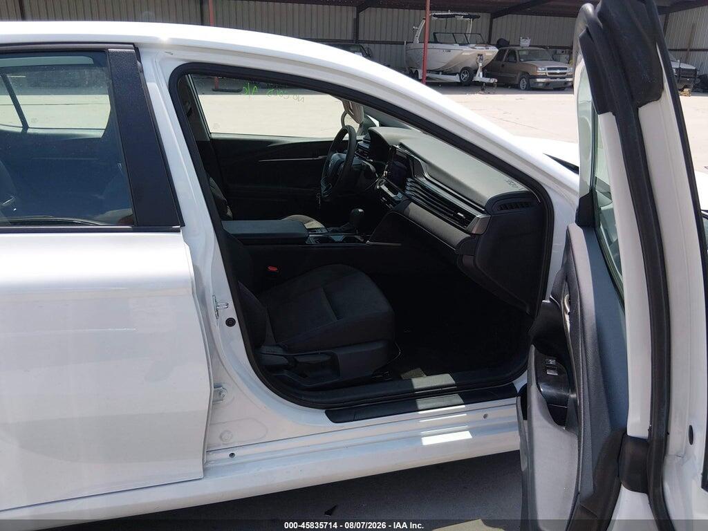 4T1DAACK4SU589739 2025 TOYOTA CAMRY photo no. 5