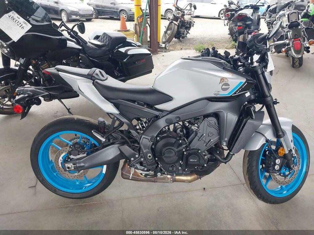 JYARN94E8SA002820 2025 YAMAHA MT09 photo no. 12