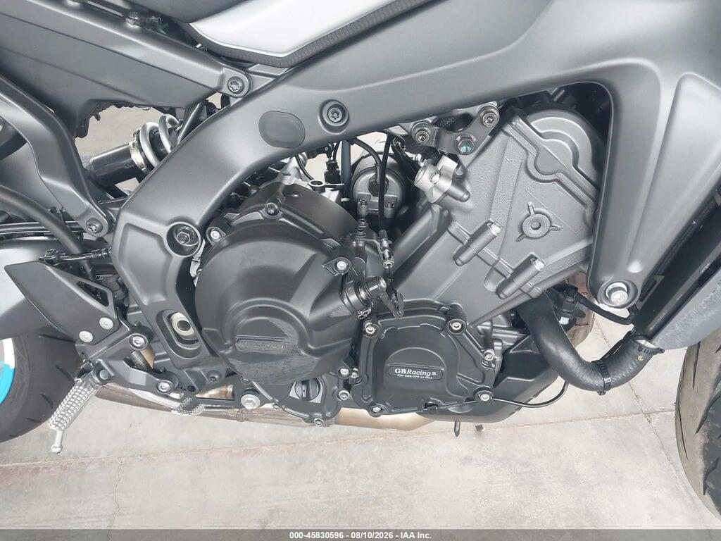 JYARN94E8SA002820 2025 YAMAHA MT09 photo no. 8
