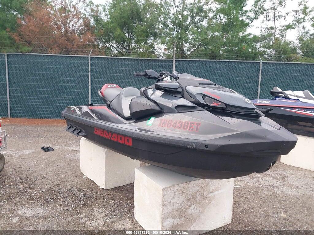 0000070E525000000 2025 SEADOO SEADOO photo no. 1