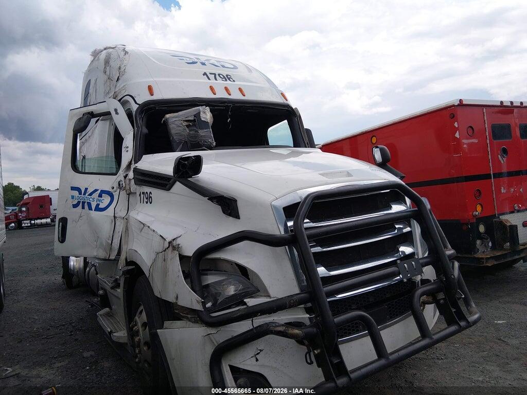 2025 FREIGHTLINER NEW CASCADIA 126 3AKJHHDR6SSVP9496