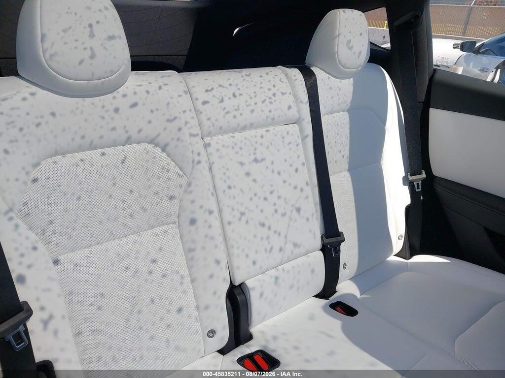 7SAYGDED4TF632882 2026 TESLA MODEL Y photo no. 8