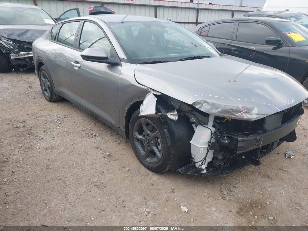 3KPFT4DE8TE293608 2026 KIA K4 photo no. 1