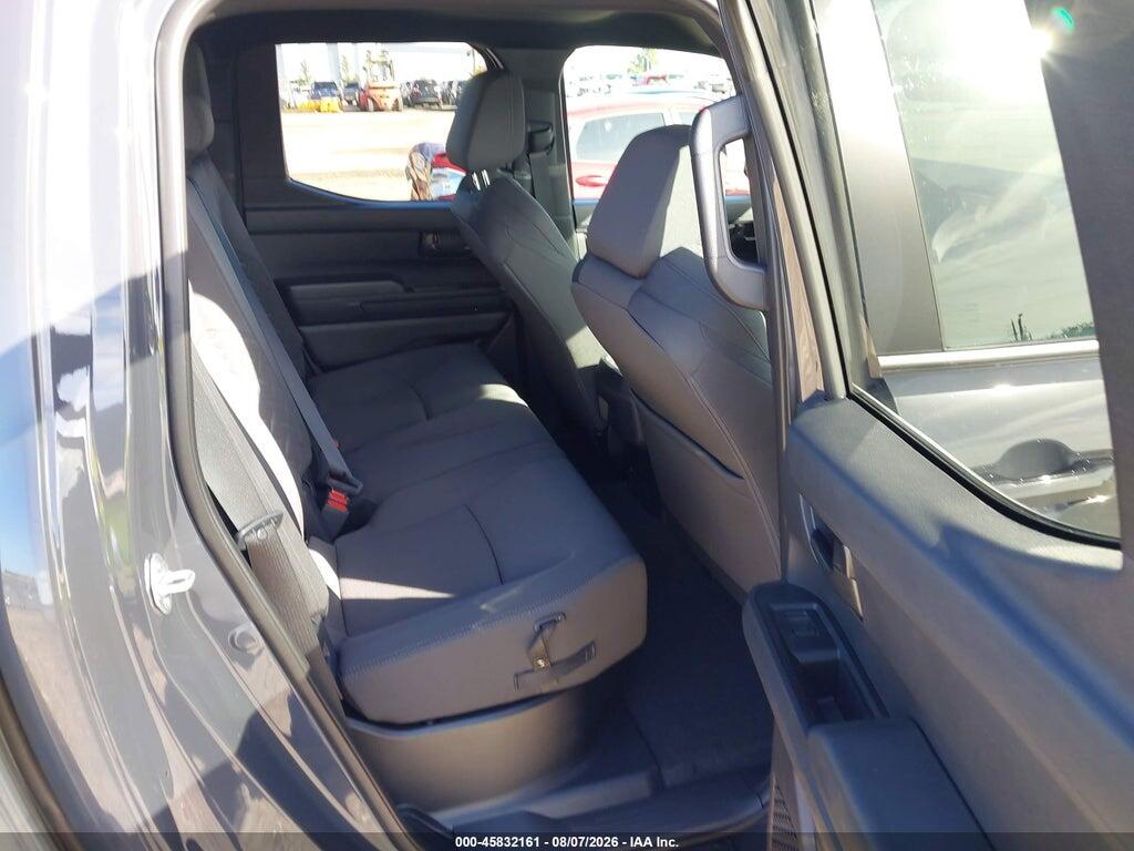 3TYKB5FN3TT043675 2026 TOYOTA TACOMA photo no. 8