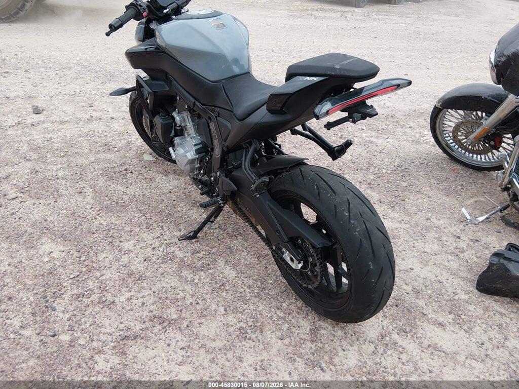 LCEPEVLR3T6000891 2026 CF MOTO 675SNK photo no. 3