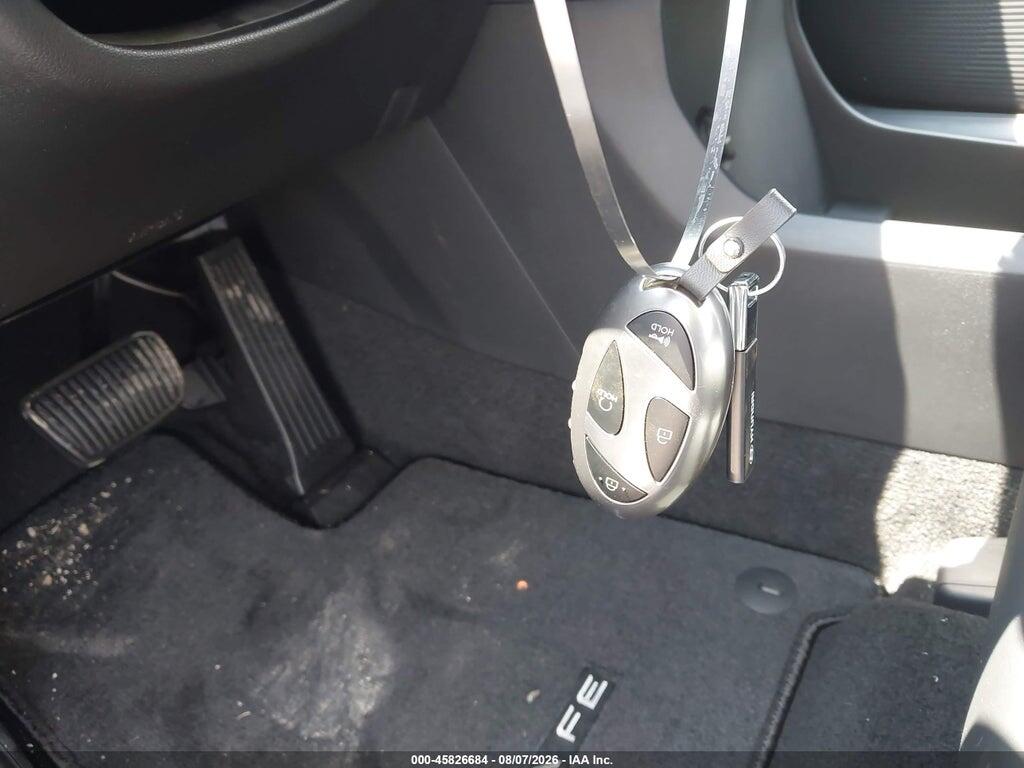 5NMP5DG16TH100971 2026 HYUNDAI SANTA FE HYBRID photo no. 11