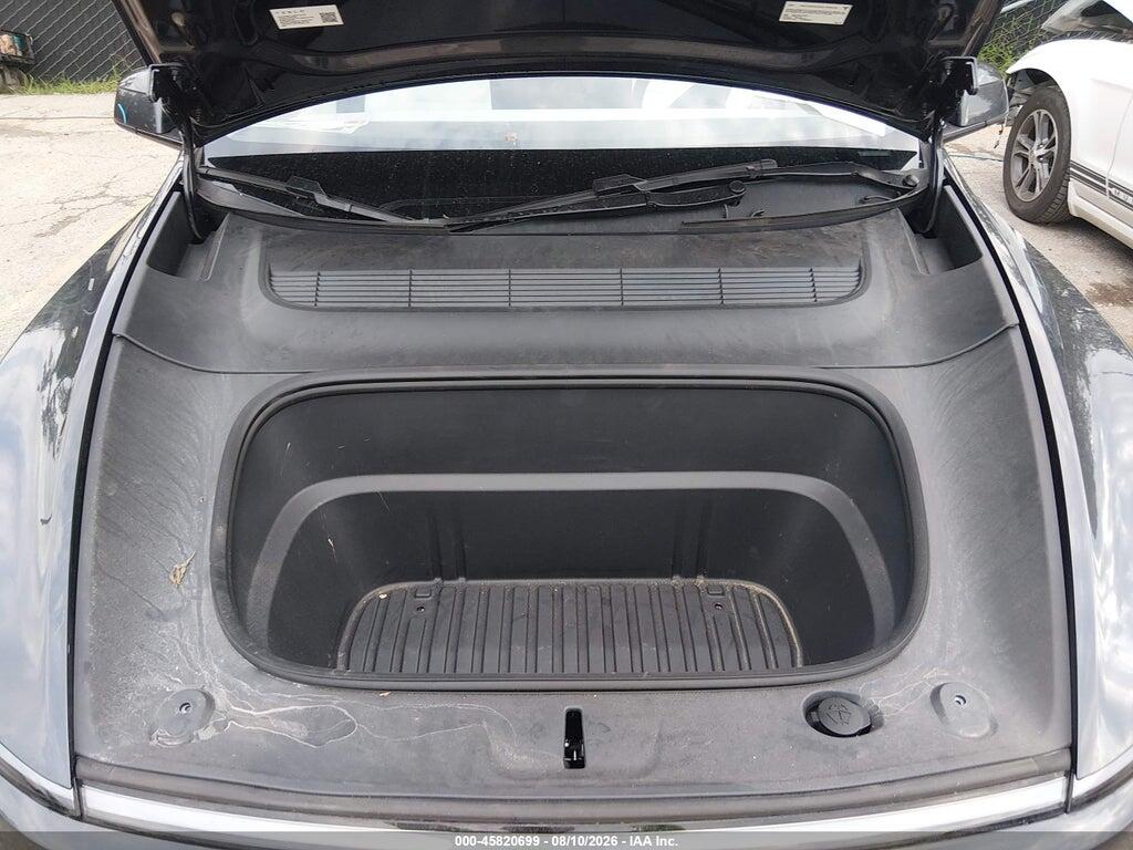 7SAYGDEE5TF332972 2026 TESLA MODEL Y photo no. 10