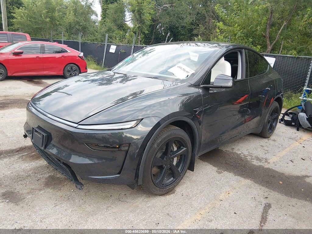7SAYGDEE5TF332972 2026 TESLA MODEL Y photo no. 2
