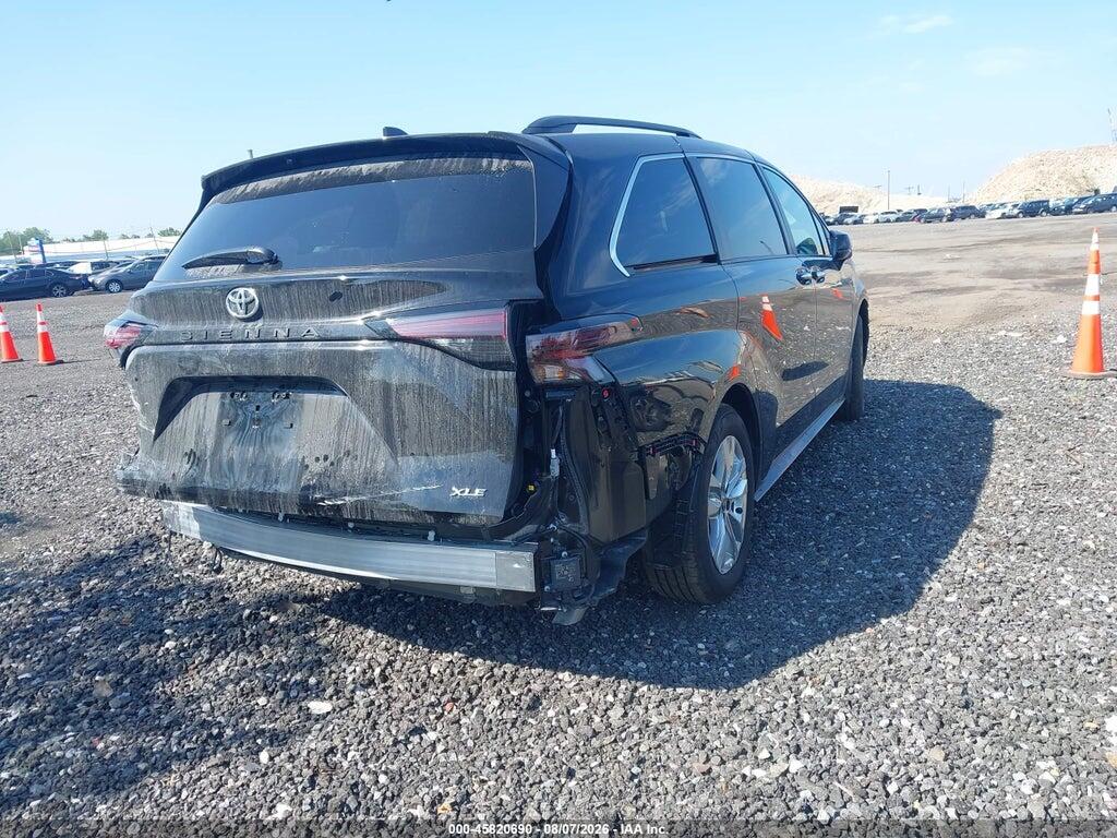 5TDYSKFC0TS247899 2026 TOYOTA SIENNA photo no. 4