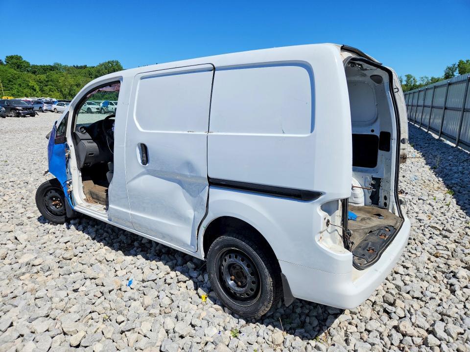 2016 NISSAN NV200 SV — Фото 2 из 14