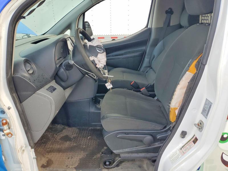 2016 NISSAN NV200 SV — Фото 7 из 14
