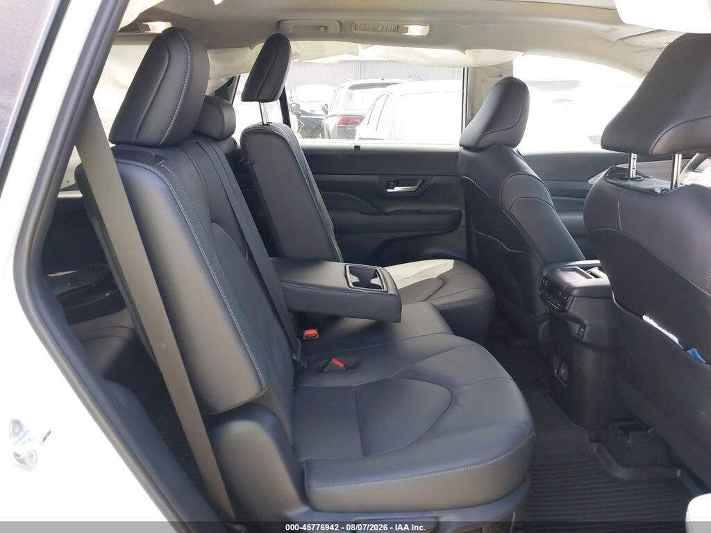 5TDAAAB56TS144881 2026 TOYOTA GRAND HIGHLANDER photo no. 8