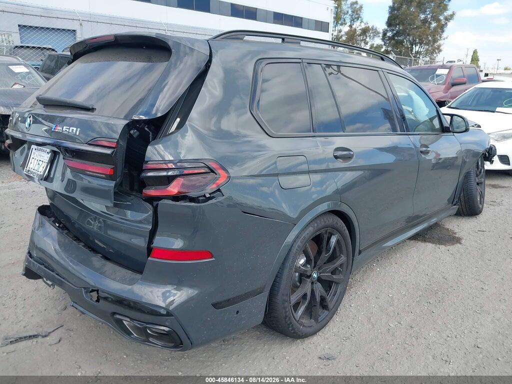 5UX33EM04V9438601 2024 BMW X7 photo no. 4