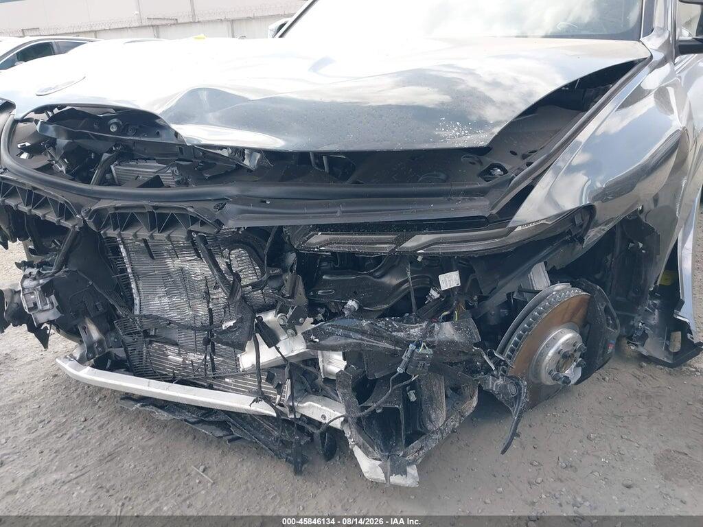 5UX33EM04V9438601 2024 BMW X7 photo no. 6