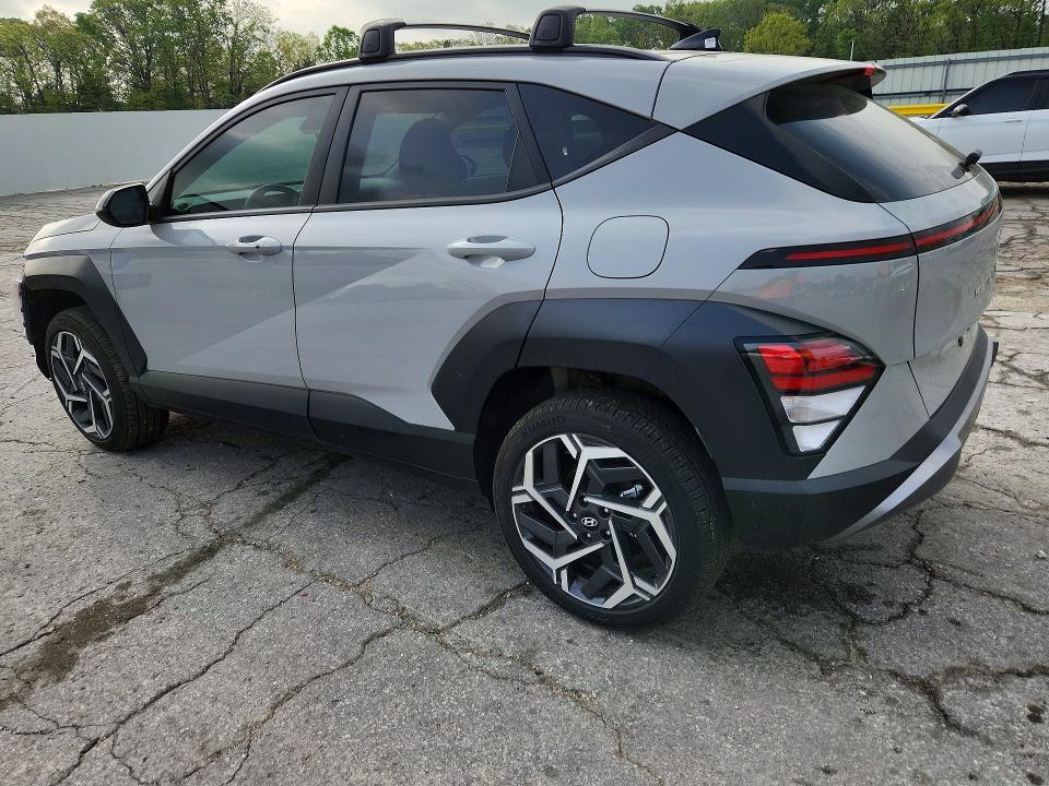 2026 HYUNDAI KONA SEL PREMIUM — Фото 2 из 13