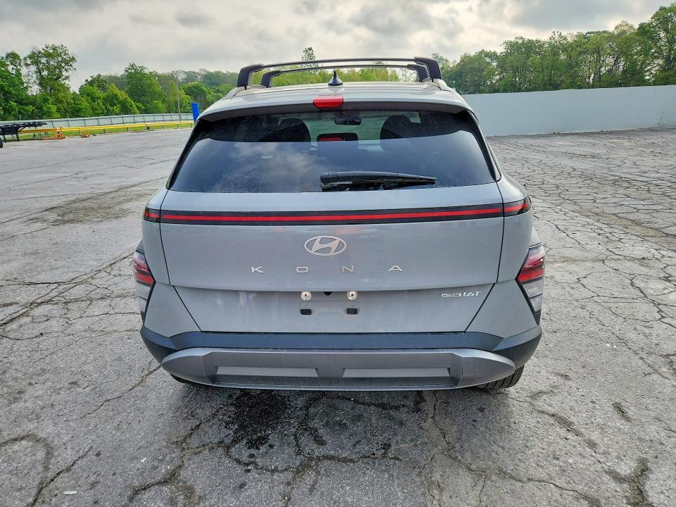 2026 HYUNDAI KONA SEL PREMIUM — Фото 6 из 13
