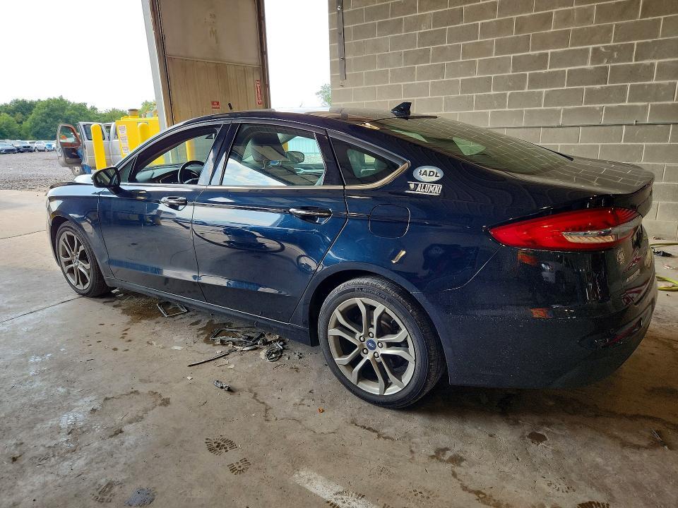 2020 FORD FUSION SEL — Фото 2 из 12