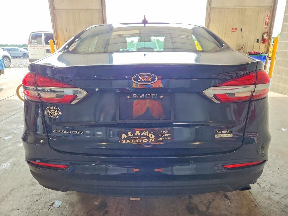 2020 FORD FUSION SEL — Фото 6 из 12