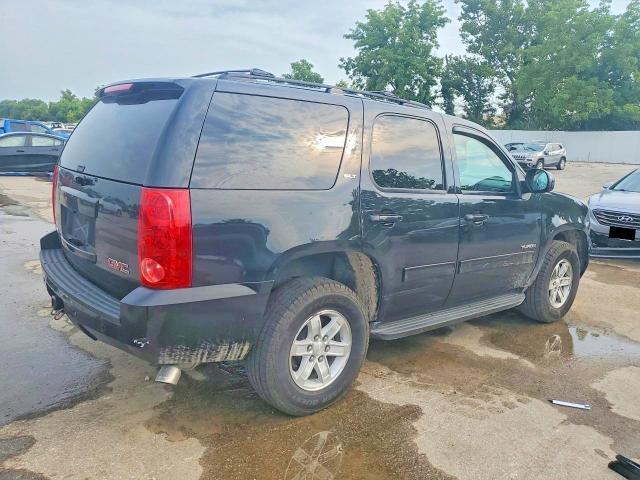 2013 GMC YUKON SLT — Фото 3 из 12