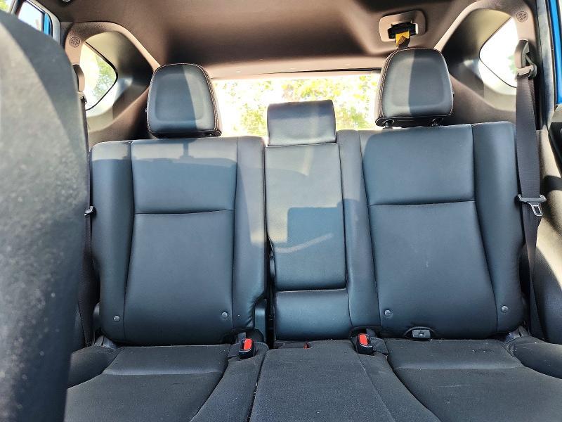2016 TOYOTA RAV4 SE — Фото 10 из 13